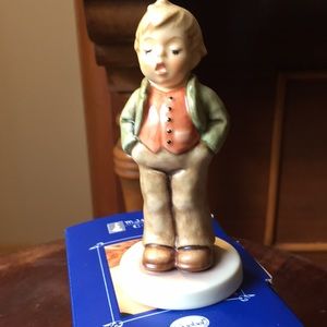 “Steadfast” Hummel club figurine